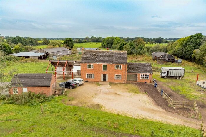 4 Bedroom Detached House For Sale In Blackwoods, Easingwold, York, YO61