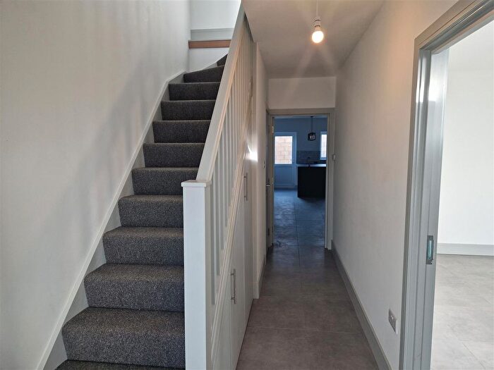 4 Bedroom Terraced House To Rent In Rutland Road, Southall, UB1