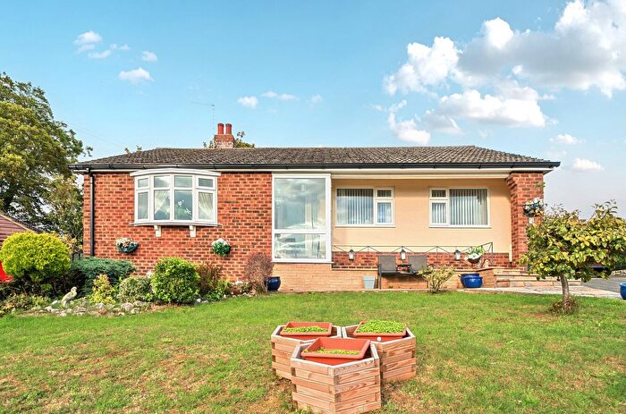 3 Bedroom Bungalow For Sale In Green Park, Penyffordd, Chester, CH4