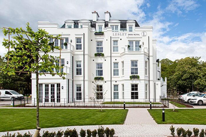 2 Bedroom Flat To Rent In Rosepark Gardens, Belfast, BT5