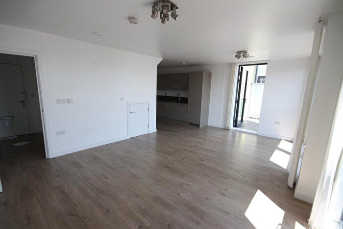 2 Bedroom Flat To Rent In Verney Road, SE16