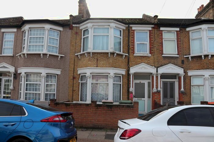 4 Bedroom Terraced House To Rent In Glenparke Road, London, E7