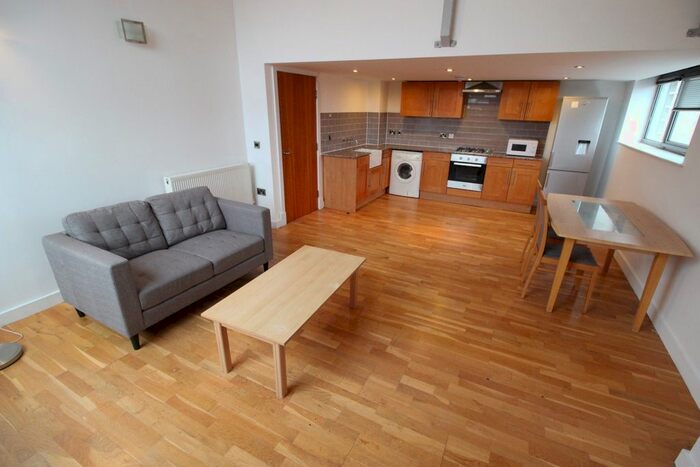 2 Bedroom Flat To Rent In Connect House, Northern Quarter, Manchester, M4