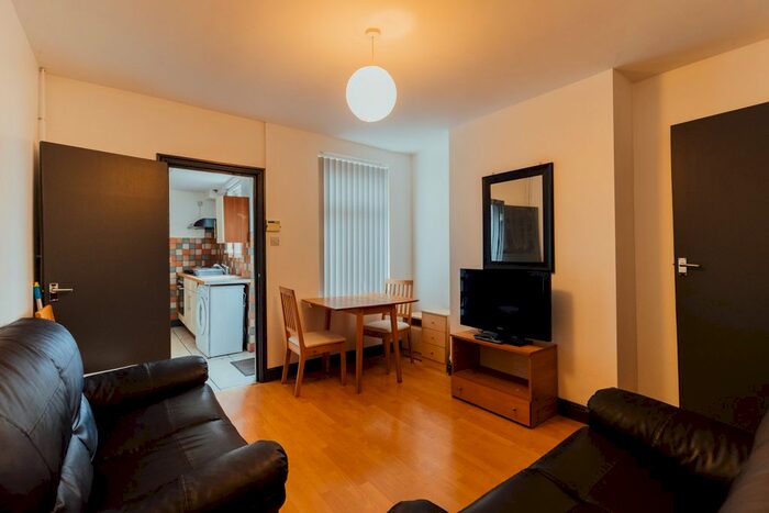 4 Bedroom Flat To Rent In Granville Street, Loughborough LE11