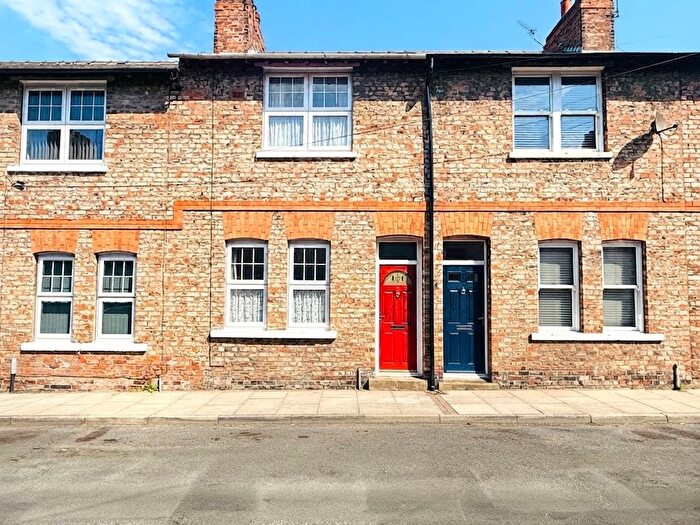 2 Bedroom Terraced House For Sale In Farndale Street, York, YO10
