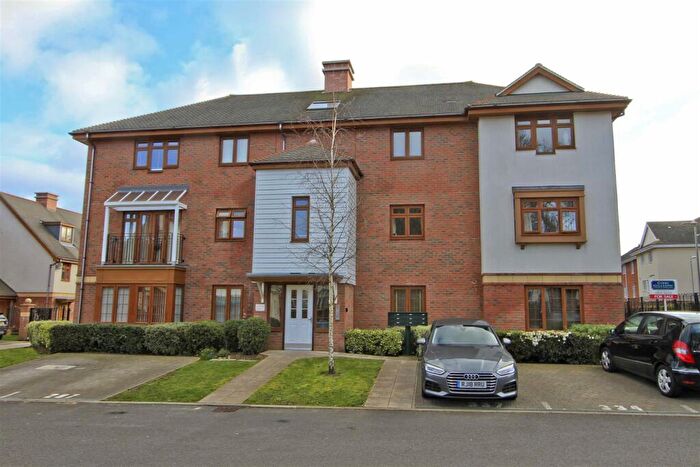 2 Bedroom Apartment To Rent In Beaumanor House, Flowers Avenue, Ruislip, HA4