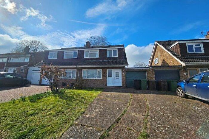 3 Bedroom Property To Rent In Chipstead Close, Maidstone, ME16