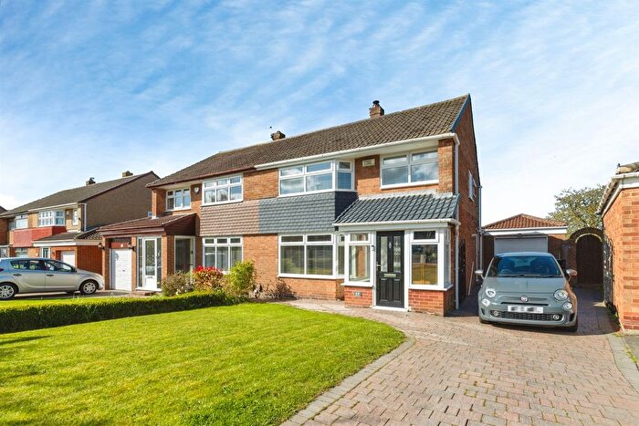 3 Bedroom Semi Detached House For Sale In Fenton Road, Hartlepool, TS25
