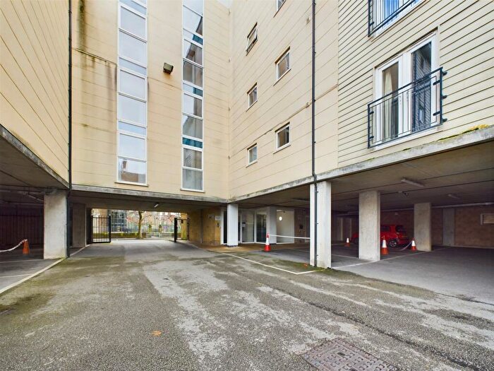 2 Bedroom Apartment For Sale In Station Road, Morecambe, LA4