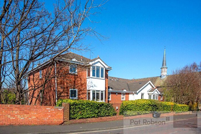 2 Bedroom Flat To Rent In Jesmond Place, Jesmond, Newcastle Upon Tyne, NE2