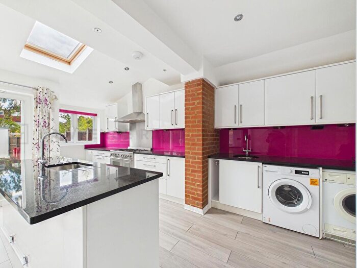 5 Bedroom Semi-Detached House To Rent In Jubilee Drive, Ruislip, HA4