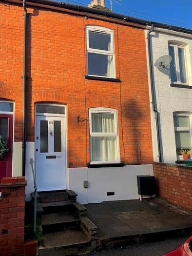 2 Bedroom Terraced House To Rent In Grover Road, Watford, WD19