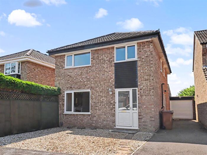 4 Bedroom House To Rent In Billing Close, Norwich, NR6