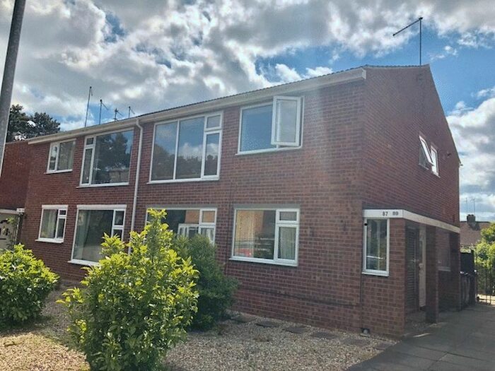 2 Bedroom Flat To Rent In Conifer Rise, Abington, Northampton, NN3