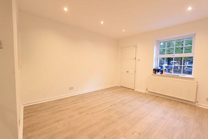 3 Bedroom Detached House To Rent In Church Road, Mitcham, Surrey, CR4