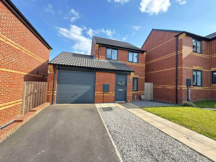 3 Bedroom Detached House For Sale In Bradley Lowery Way, Blackhall Colliery, Hartlepool, TS27