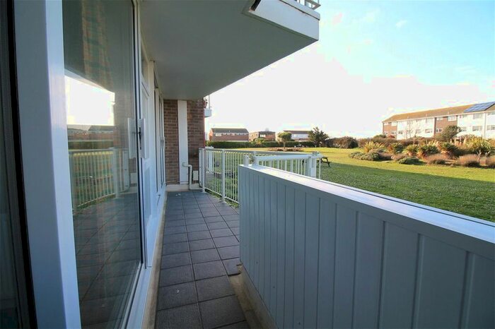 2 Bedroom Flat To Rent In Atlantic Court, Ferry Road, Shoreham By Sea, BN43