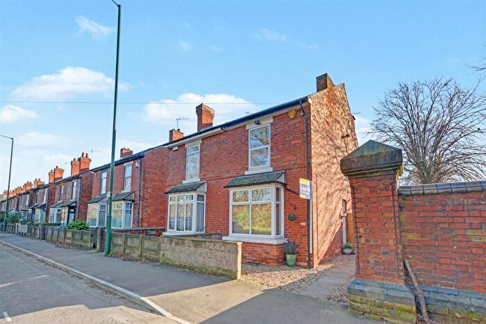 2 Bedroom House For Sale In Hucknall Road, Nottingham, NG5