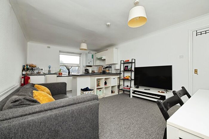 2 Bedroom Flat To Rent In Gray's Inn Road, London, WC1X