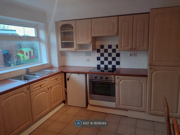 3 Bedroom Terraced House To Rent In Waveney Road, Ipswich, IP1