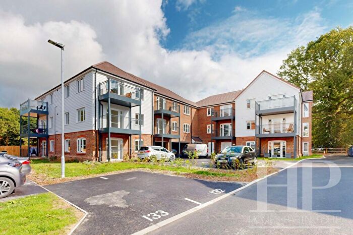 1 Bedroom Flat To Rent In Riverbrook Road, Forge Wood, RH10