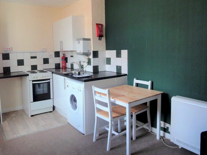 1 Bedroom Flat To Rent In Hartington Road, Stockton-On-Tees, TS18