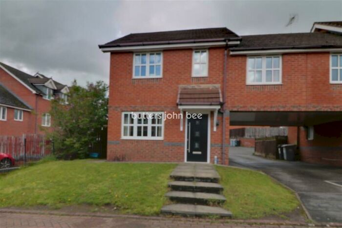 3 Bedroom End Of Terrace House To Rent In Clement Drive, CW1