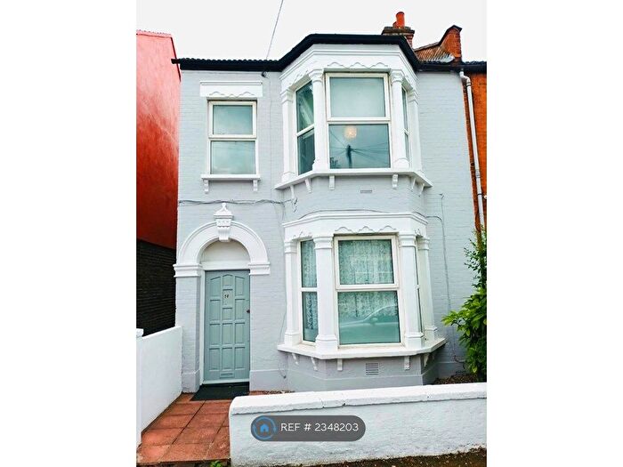 2 Bedroom Maisonette To Rent In Nova Road, Croydon, CR0