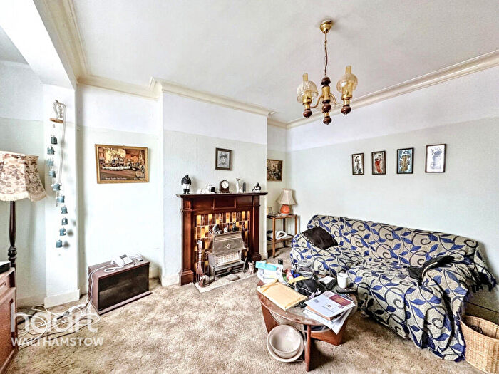 3 Bedroom Terraced House For Sale In Garner Road, Walthamstow, E17