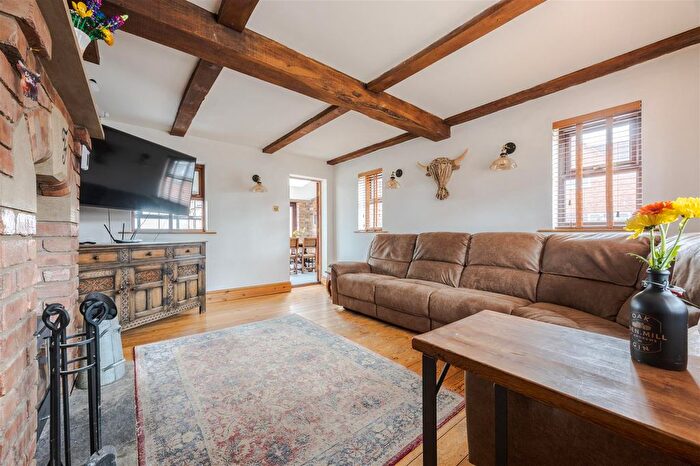 3 Bedroom Detached House For Sale In Windsor Grove, Goxhill, Barrow-Upon-Humber, DN19