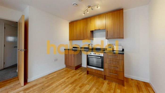 2 Bedroom Flat To Rent In Stratford House, Yardley Wood Road, Yardley Wood, Birmingham, B14