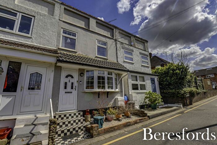 2 Bedroom Terraced House For Sale In Deans Road, Warley, CM14