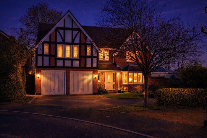 5 Bedroom Detached House For Sale In Covent Gardens, Radcliffe-on-Trent, Nottingham, NG12