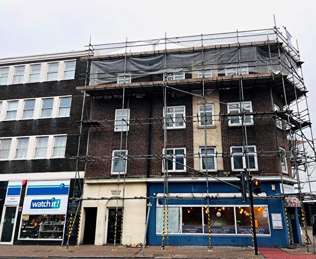3 Bedroom Apartment To Rent In Terminus Road, Eastbourne, BN21