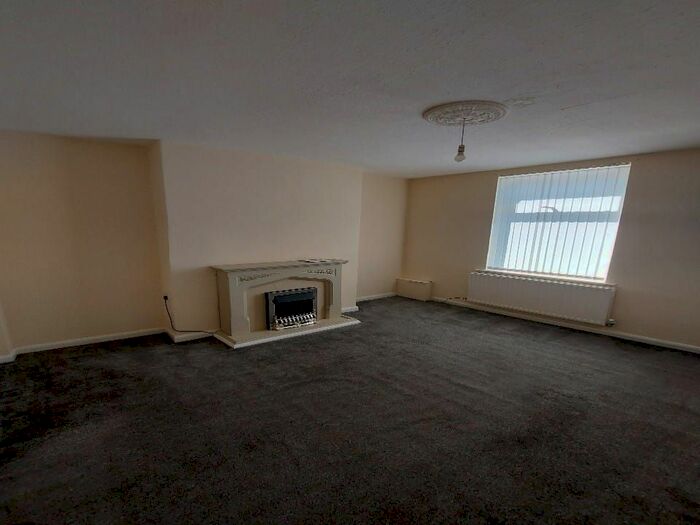 3 Bedroom Terraced House To Rent In Albert Street, Chilton, DL17