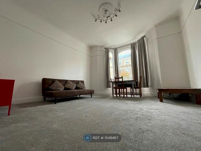 1 Bedroom Flat To Rent In Ferndale Road, London, SW4