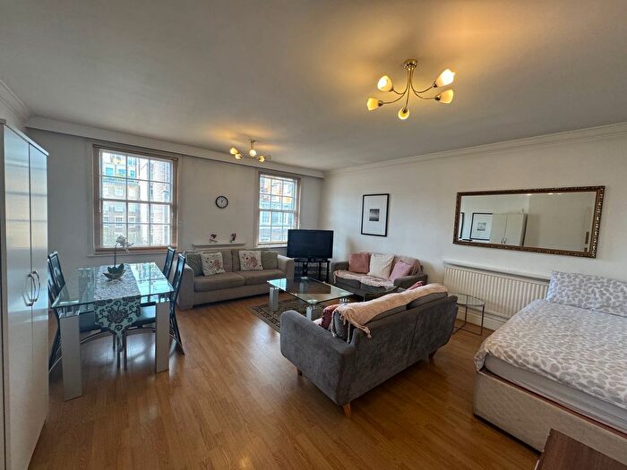 1 Bedroom Flat To Rent In Reeves Mews, London, W1K