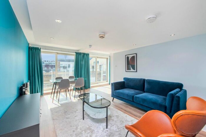 1 Bedroom Flat To Rent In Great Pulteney Street, Soho, W1F