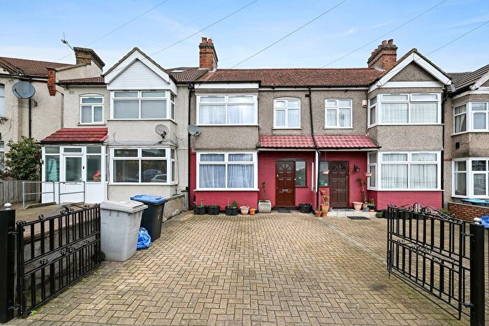3 Bedroom Terraced House To Rent In Wood Lane, London, NW9