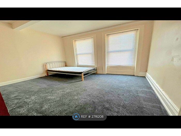 1 Bedroom Flat To Rent In St Michael's Rd, Bournemouth, BH2