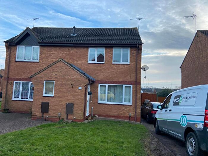 2 Bedroom Semi-Detached House To Rent In Whetstone Drive, Brownsover, Rugby, CV21