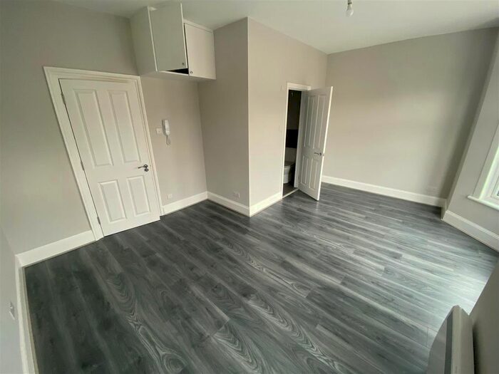 Property To Rent In Bartram Road, London, SE4