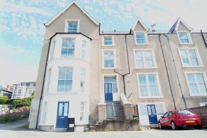 1 Bedroom Flat To Rent In Conway Road, Penmaenmawr, LL34