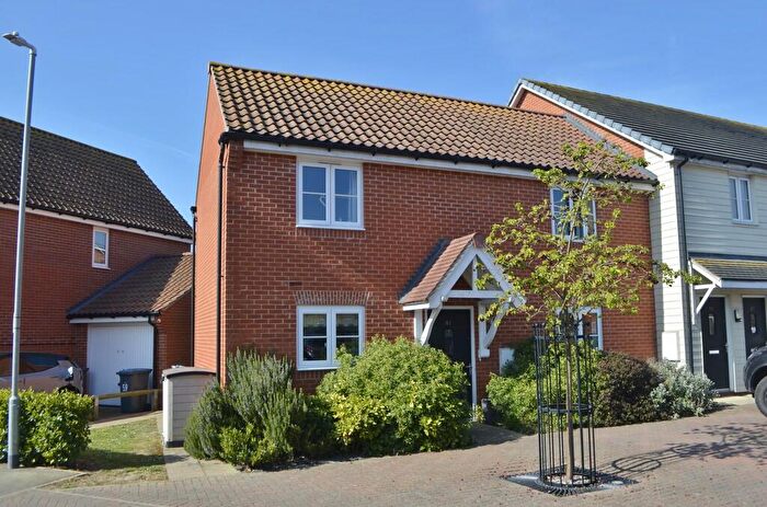 3 Bedroom End Of Terrace House For Sale In The Josselyns, Trimley St. Mary, IP11