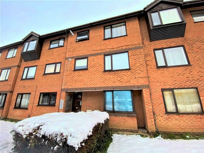 1 Bedroom Flat To Rent In Tysoe Avenue, Enfield, EN3