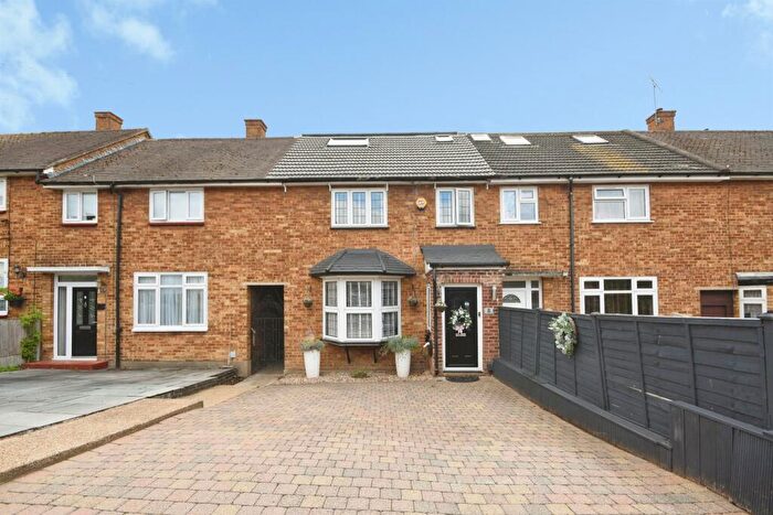 4 Bedroom Terraced House For Sale In Wickford Drive, Romford, RM3