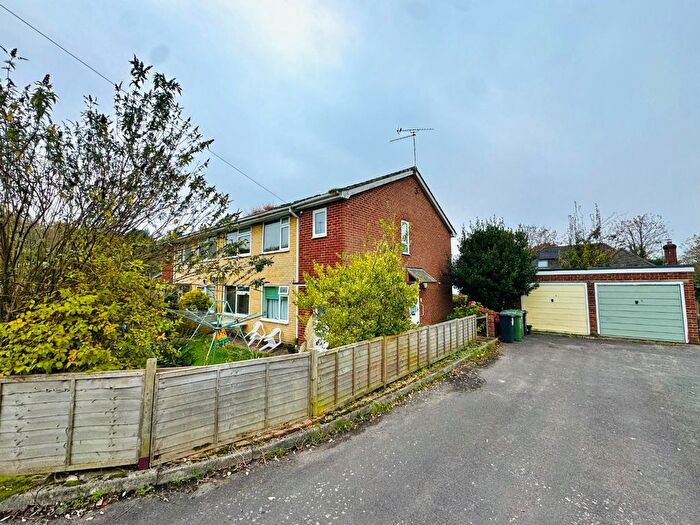 2 Bedroom Property To Rent In Glenlea Drive, West End, Southampton, SO30