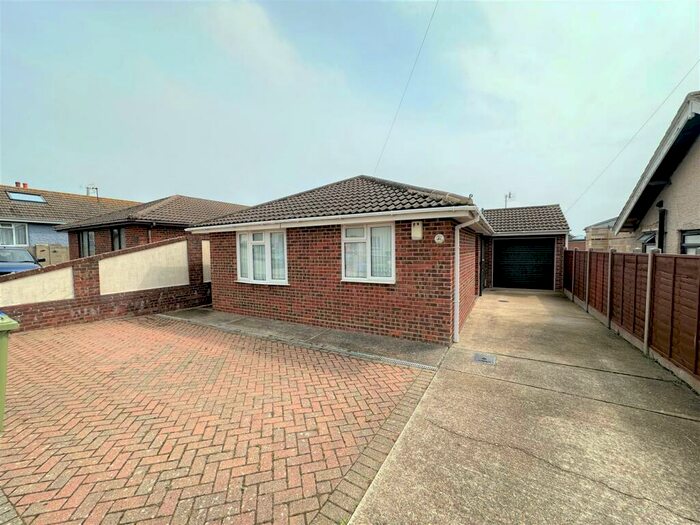 2 Bedroom Bungalow To Rent In Steyning Avenue, Peacehaven, BN10