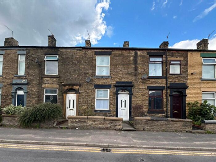 2 Bedroom Terraced House To Rent In Milnrow Road, Shaw, OL2