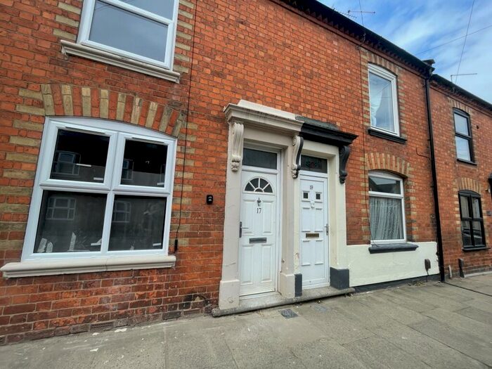 3 Bedroom Terraced House To Rent In Dunster Street, Northampton, NN1